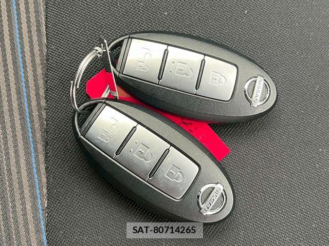 Nissan LEAF 2018-06 7327902-22