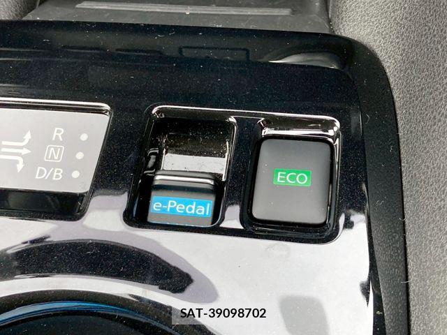 Nissan LEAF 2025-01 7327893-10