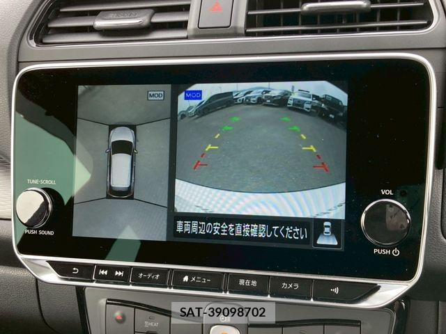 Nissan LEAF 2025-01 7327893-4