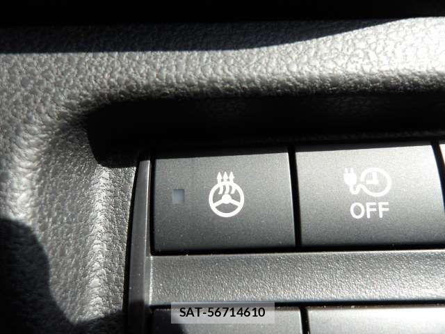 Nissan LEAF 2019-12 7327890-12