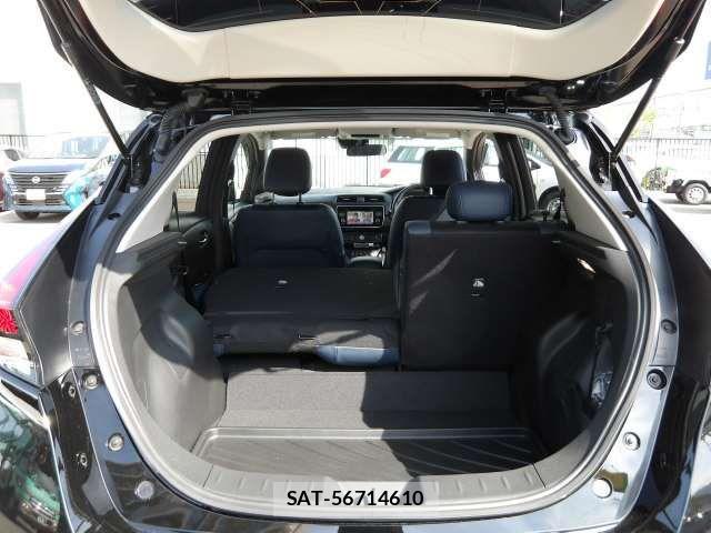 Nissan LEAF 2019-12 7327890-16