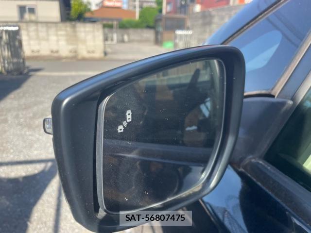 Nissan LEAF 2019-01 7327901-17