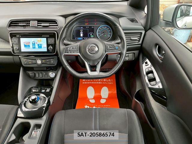Nissan LEAF 2018-04 7327903-11