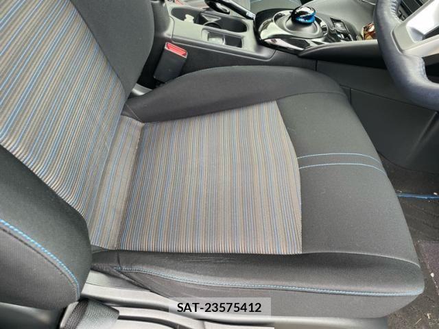Nissan LEAF 2021-07 7327892-11