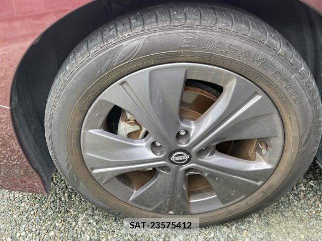 Nissan LEAF 2021-07 7327892-6