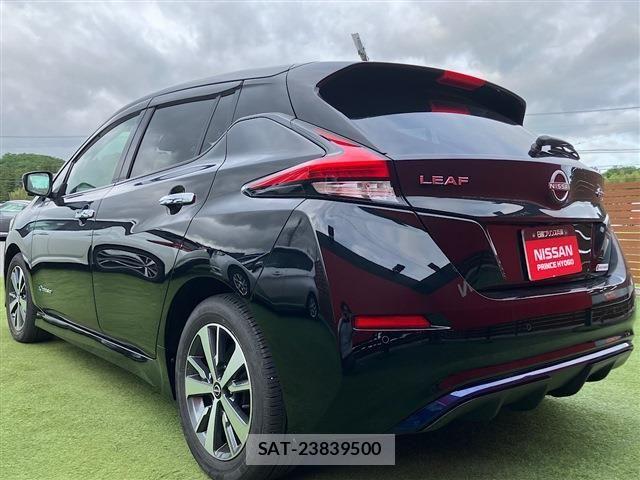 Nissan LEAF 2021-10 7327895-19