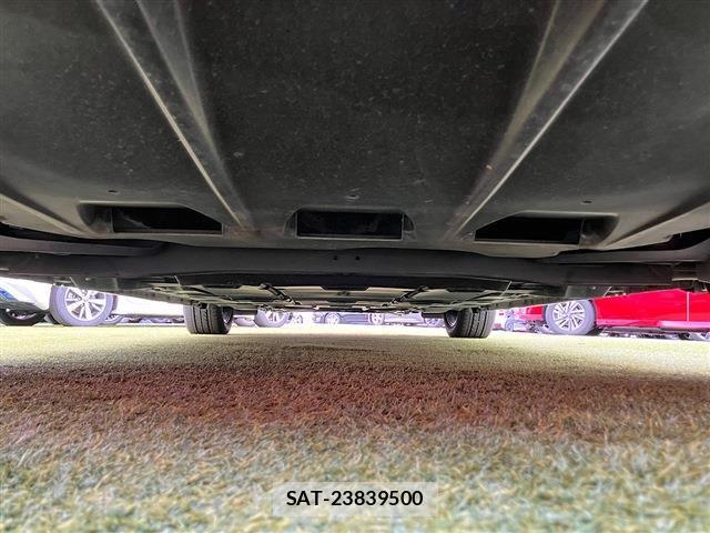 Nissan LEAF 2021-10 7327895-22