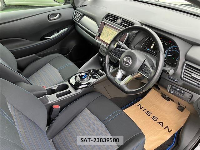 Nissan LEAF 2021-10 7327895-26