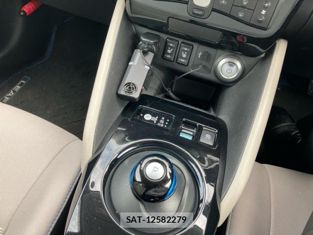Nissan LEAF 2018-01 7327905-15