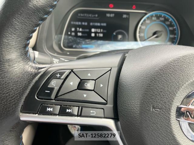 Nissan LEAF 2018-01 7327905-16