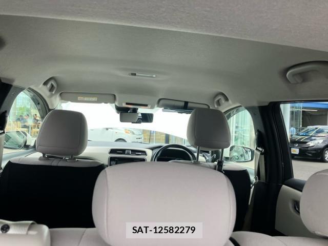 Nissan LEAF 2018-01 7327905-23