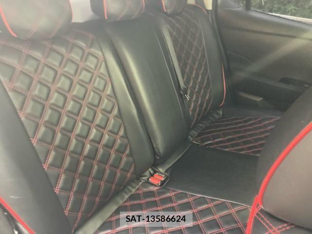 Nissan LEAF 2018-05 7358411-11