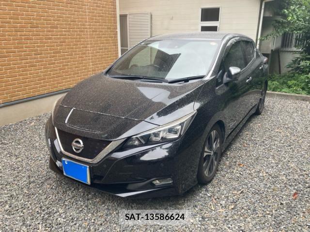 Nissan LEAF 2018-05 7358411-1