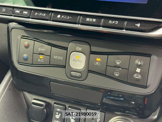 Nissan LEAF 2021-05 7358406-11