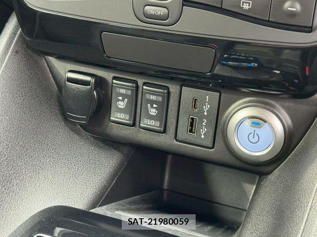 Nissan LEAF 2021-05 7358406-14