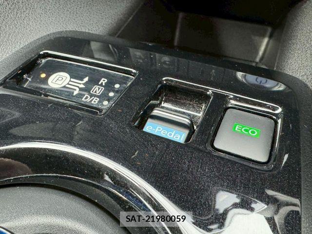 Nissan LEAF 2021-05 7358406-15