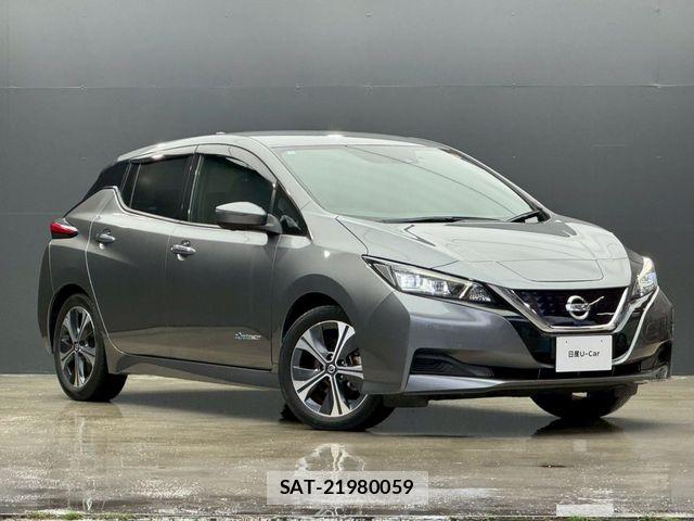 Nissan LEAF 2021-05 7358406-2