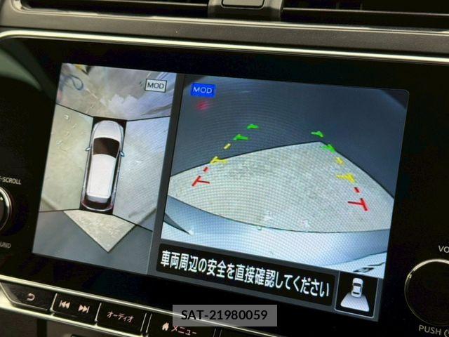 Nissan LEAF 2021-05 7358406-7
