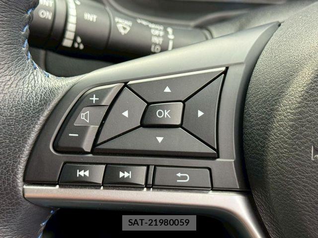 Nissan LEAF 2021-05 7358406-8