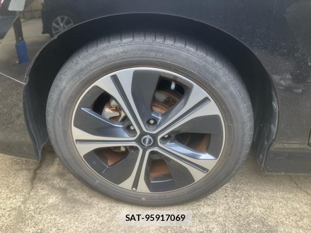 Nissan LEAF 2022-03 7358399-11
