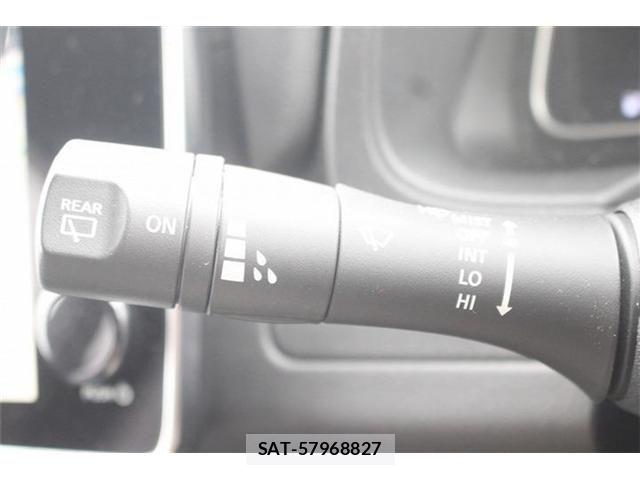 Nissan LEAF 2023-01 7358404-19