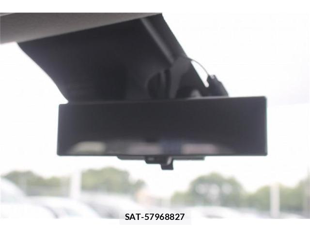 Nissan LEAF 2023-01 7358404-20