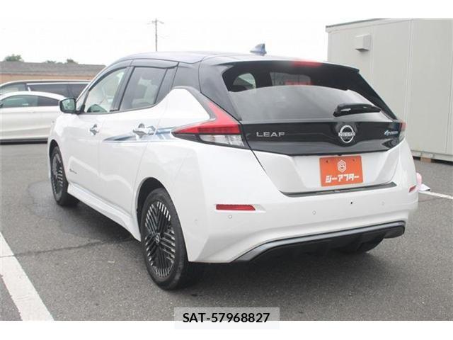 Nissan LEAF 2023-01 7358404-28