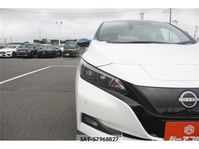 Nissan LEAF 2023-01 7358404-6