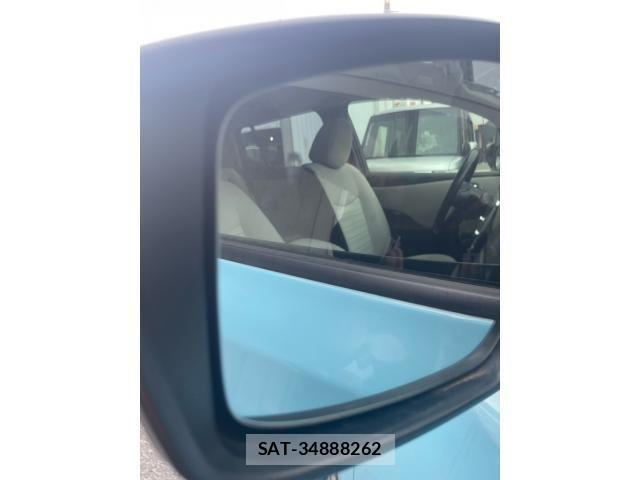Nissan LEAF 2019-05 7358407-8