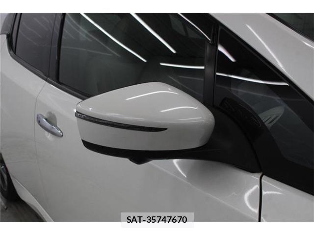 Nissan LEAF 2017-12 7392609-10