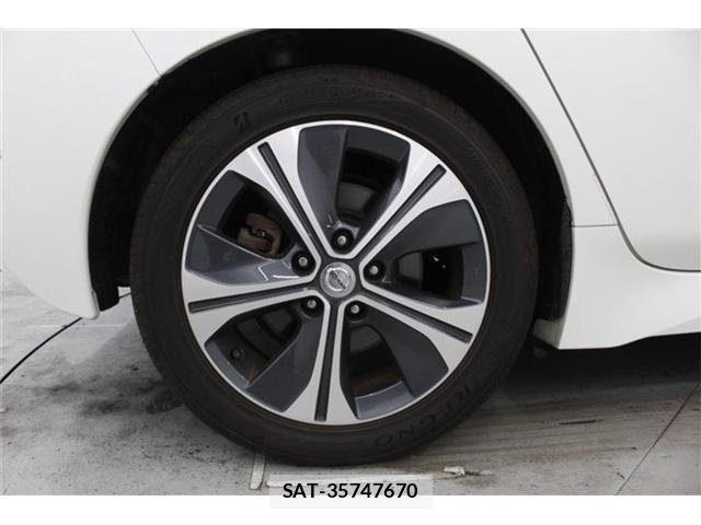 Nissan LEAF 2017-12 7392609-26