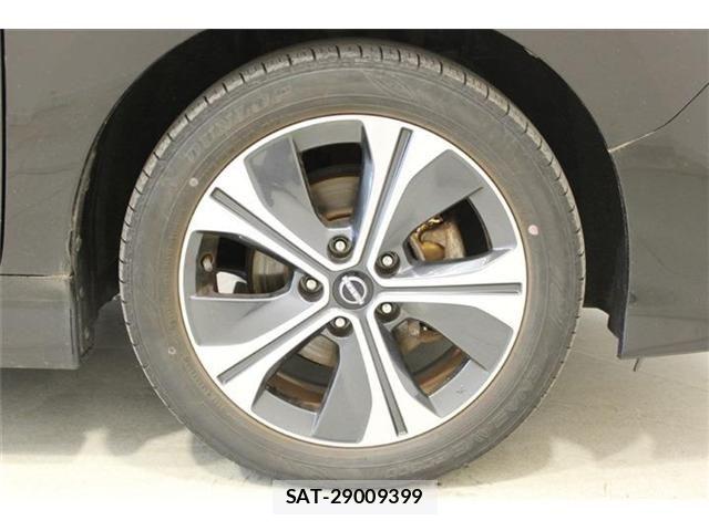 Nissan LEAF 2022-02 7392605-21