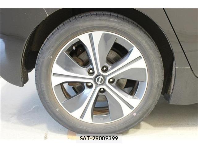 Nissan LEAF 2022-02 7392605-22