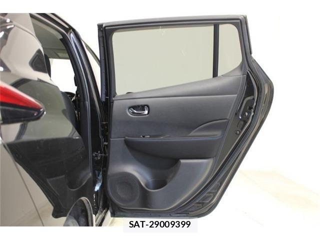 Nissan LEAF 2022-02 7392605-28