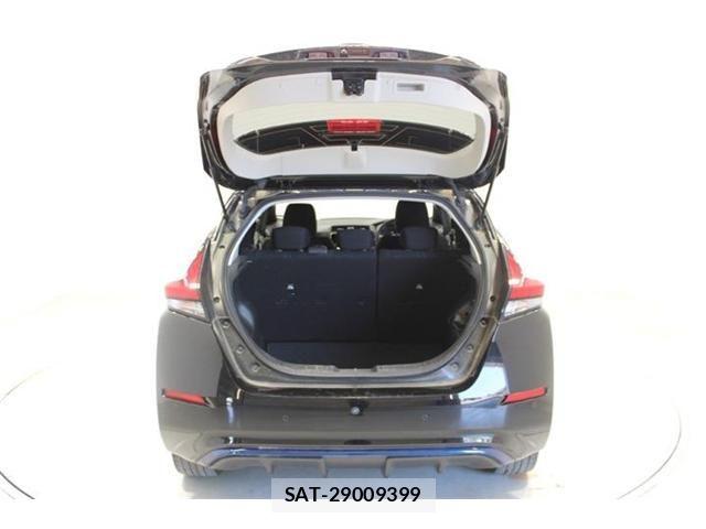 Nissan LEAF 2022-02 7392605-29