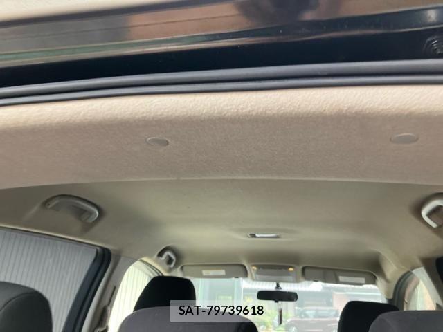Nissan LEAF 2014-12 7392608-10