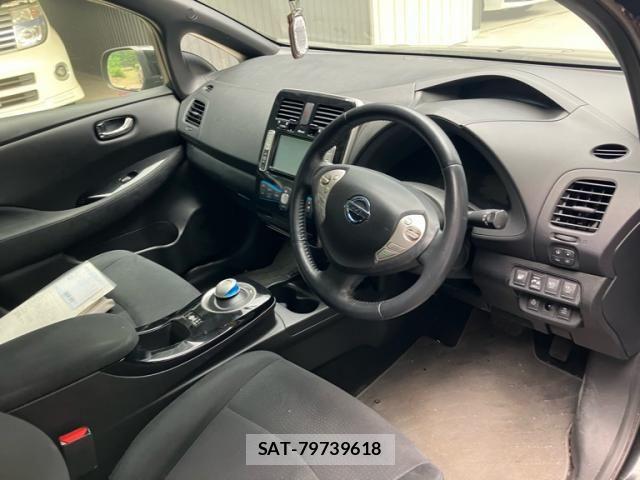Nissan LEAF 2014-12 7392608-17