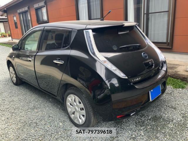 Nissan LEAF 2014-12 7392608-3