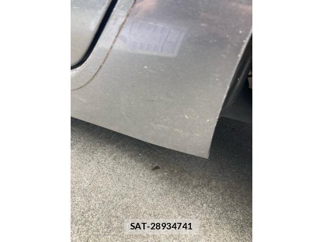 Nissan LEAF 2017-06 7392606-26
