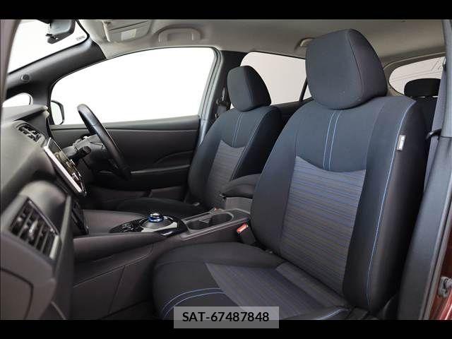 Nissan LEAF 2022-02 7392604-17