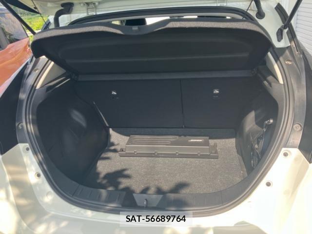 Nissan LEAF 2021-04 7455282-9