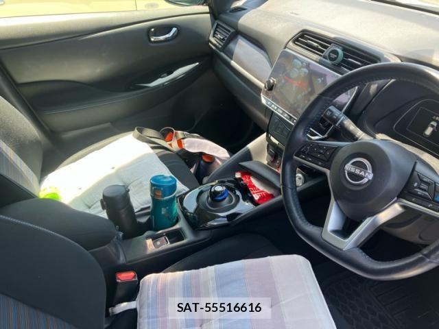 Nissan LEAF 2023-01 7455280-13