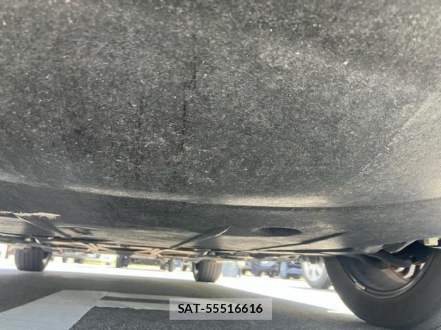 Nissan LEAF 2023-01 7455280-1