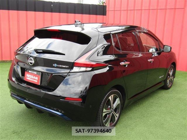 Nissan LEAF 2022-01 7501198-21