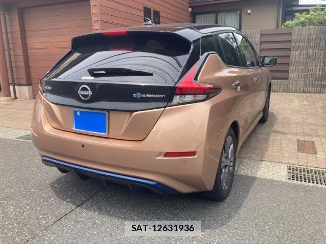 Nissan LEAF 2021-08 7501200-2