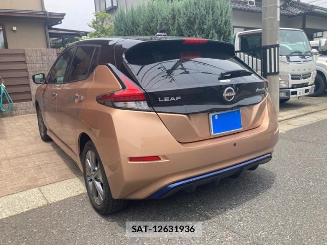 Nissan LEAF 2021-08 7501200-3