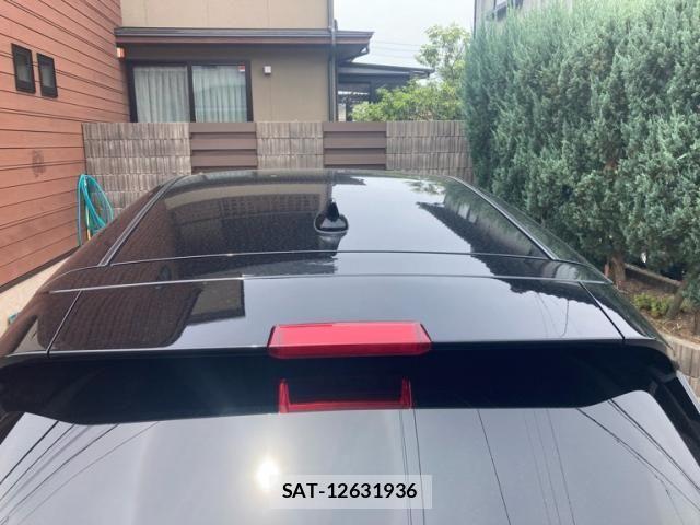 Nissan LEAF 2021-08 7501200-5