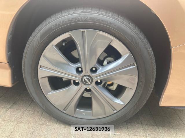 Nissan LEAF 2021-08 7501200-7
