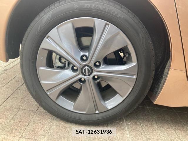 Nissan LEAF 2021-08 7501200-8