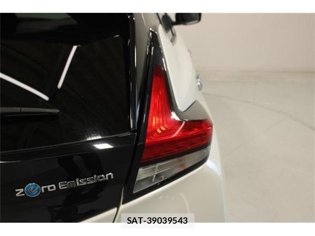 Nissan LEAF 2017-12 7501201-17